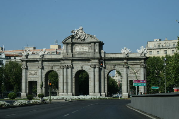 Vista de la Puerta de Alcalá de Madrid
